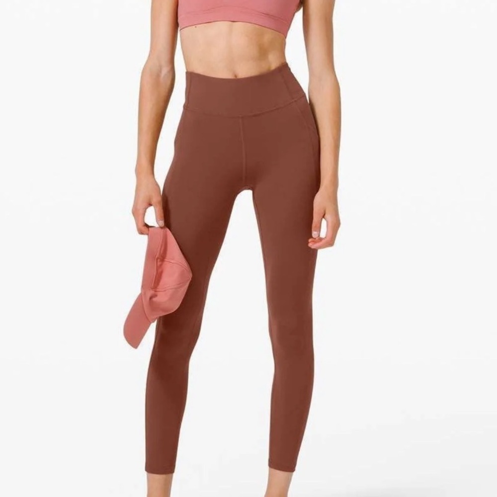 NWOT Lululemon Invigorate HR Tight 25